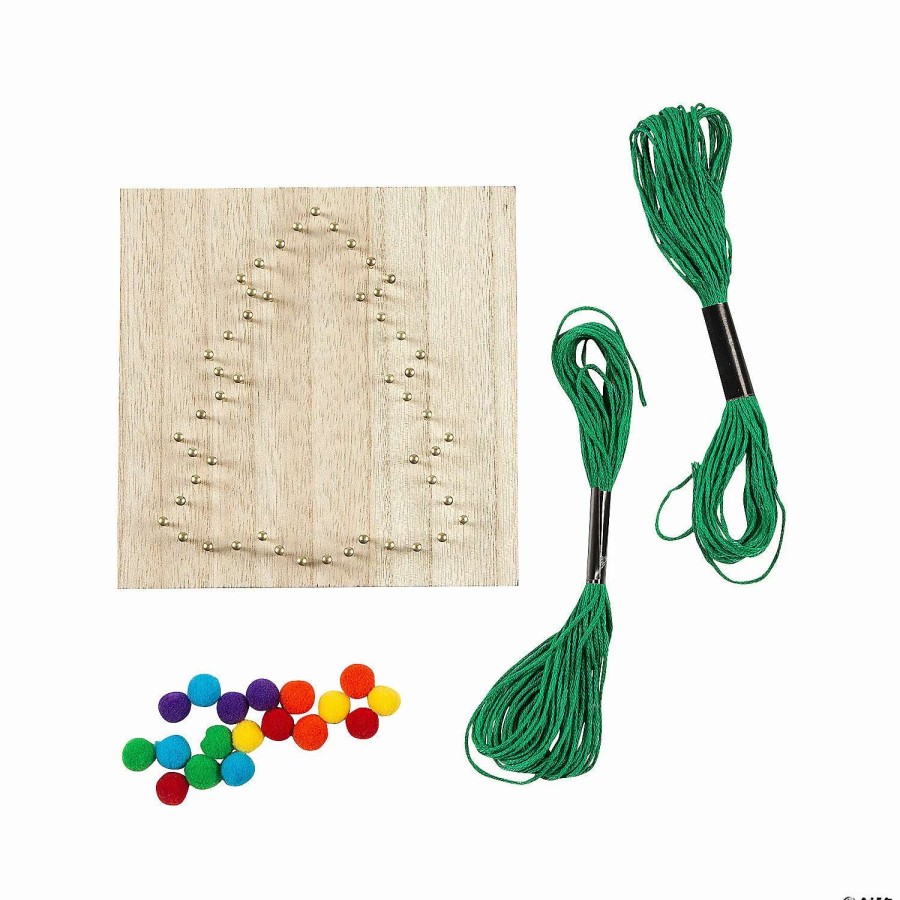 * | Christmas Tree Pom-Pom String Art Kit