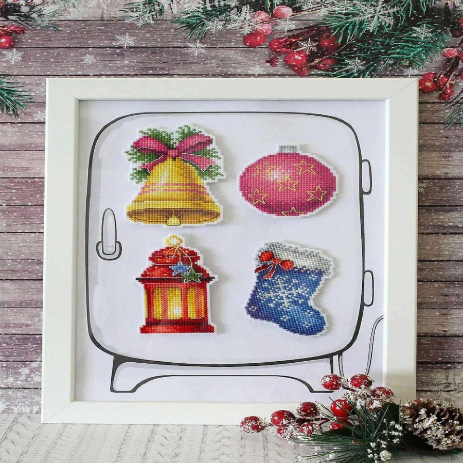 * | Mp Studia Christmas Magnets Plastic Canvas Counted Cross Stitch Kit P-461 / Sr-461