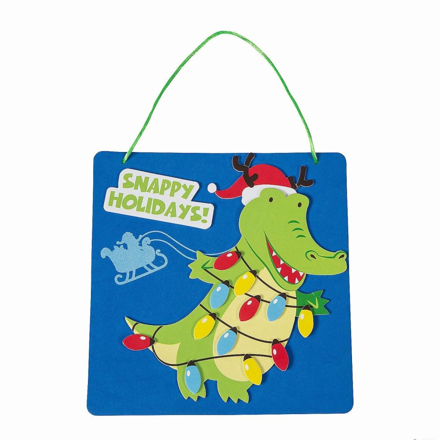 * | Christmas Crocodile Sign Craft Kit Makes 12