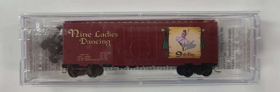 * | Micro-Trains 02100509 N Nine Ladies Dancing 40 Plug Door Christmas Boxcar #09 Ln/Box