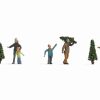 * | Noch 15927 Ho Selling Christmas Tree Figures (Set Of 5)